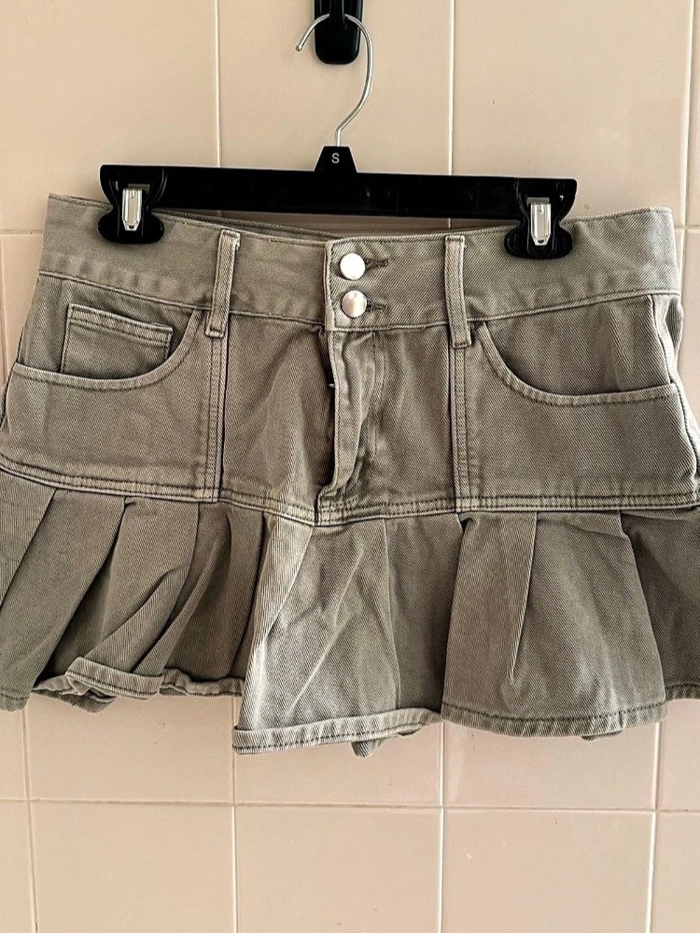 American Bazi Cotton Pleated Skort in Gray Size Large